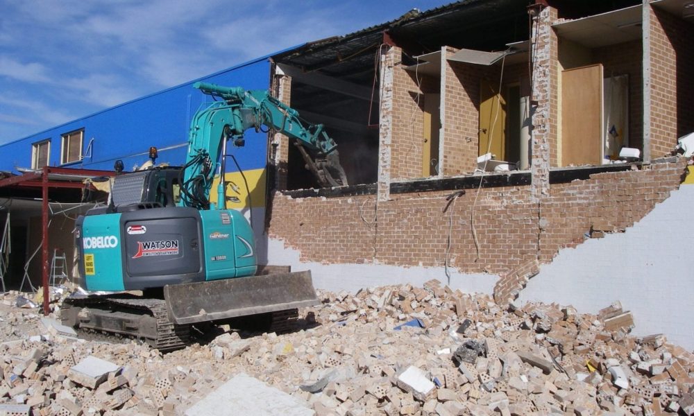 Retail site demolition contractor